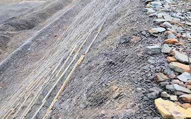 邊坡防護(hù)勾花網(wǎng)