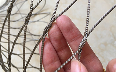 不銹鋼編織繩網(wǎng)